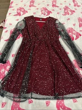 SHEIN Burgundy Mesh Overlay Sparkle Dress